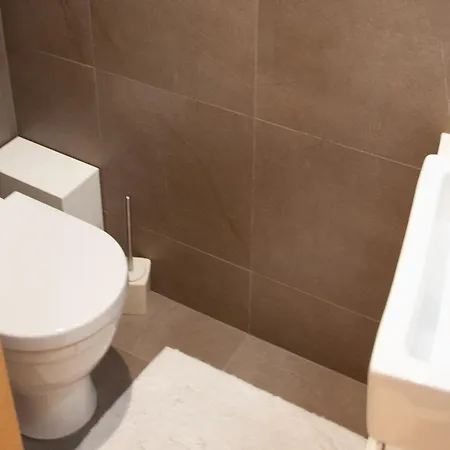 Appartamento Vilmsi 44 Cozy 85m2 With Sauna In Kadriorg