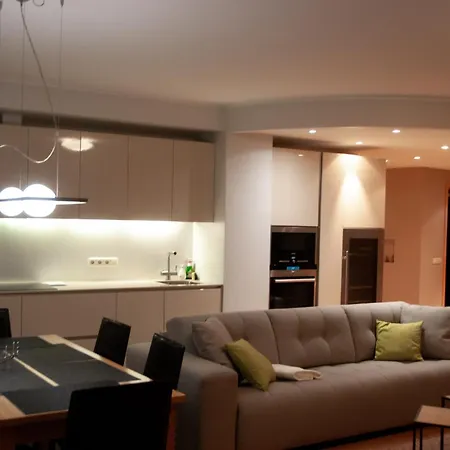 아파트 Vilmsi 44 Cozy 85m2 With Sauna In Kadriorg