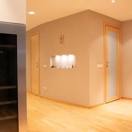 Διαμέρισμα Vilmsi 44 Cozy 85m2 With Sauna In Kadriorg Ταλίν